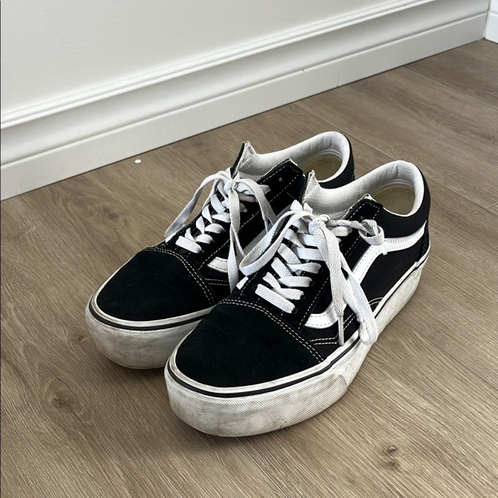VANS | Old Skool Platform Sneakers
